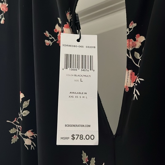 BCBG - black romper with flowers - Picture 3 of 3